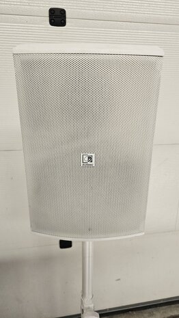 Audac  XENO 8  Witte speakers  OCC.