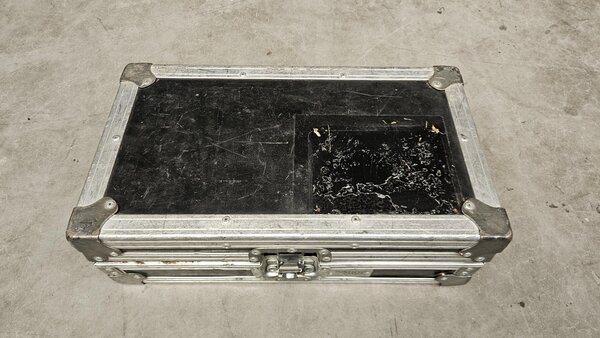 Flightcase pennenkoffer 100st leeg OCC.