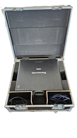 Panasonic Panasonic DW670 projector1788 branduren