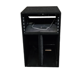 19'' rack gestoffeerd  met vakverdeling  52 x 55  x 85  OCC.