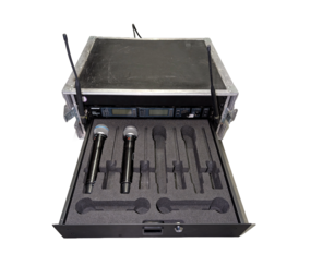 Shure Flightcase incl. 1x Shure  UR4D en 2xUR2 beta58 handheld