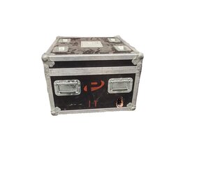 Motortackel 1T kist met schade OOC