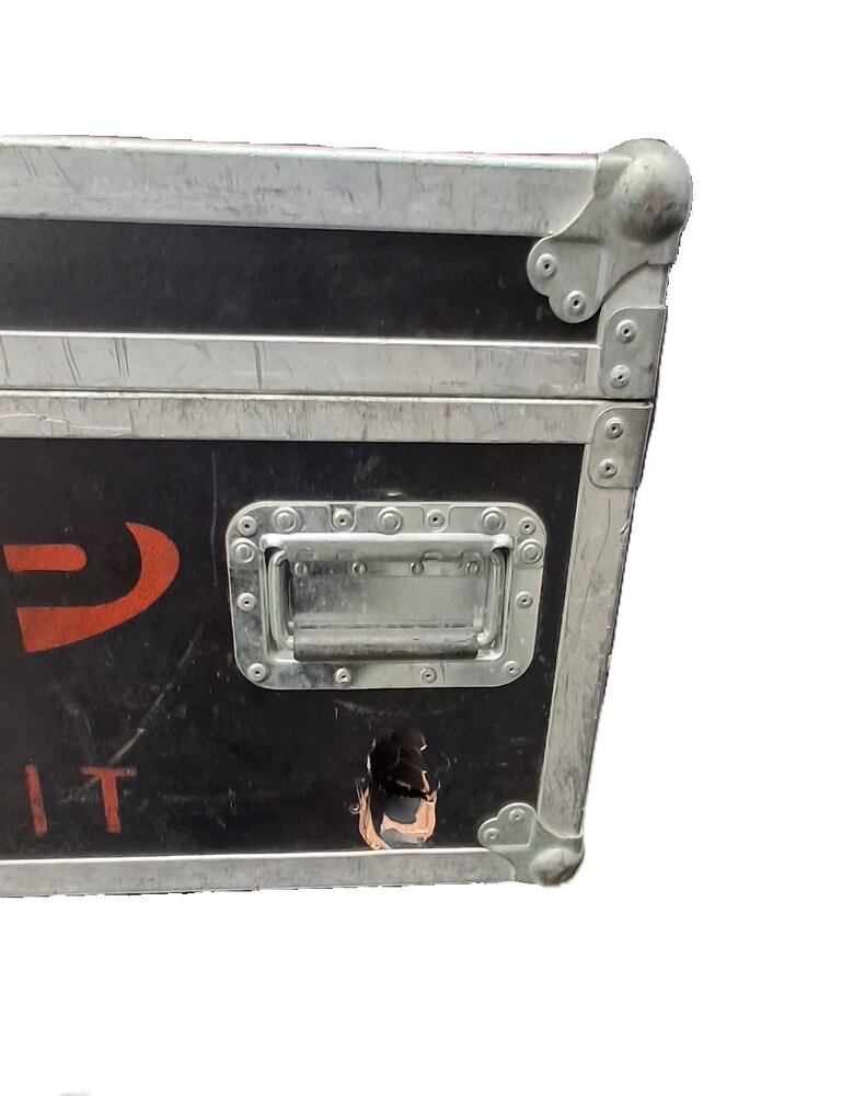 Motortackel 1T kist met schade OOC Motortackel 1T kist met schade OOC