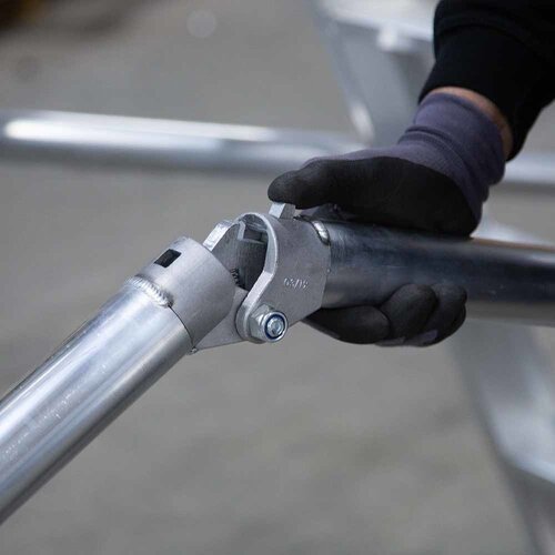 Eurostairs Professionelle mobile Lagerleiter mit 4 Trittstufen