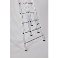 Altrex Kibo 3-teilige Stufenleiter KRU 3 x 12