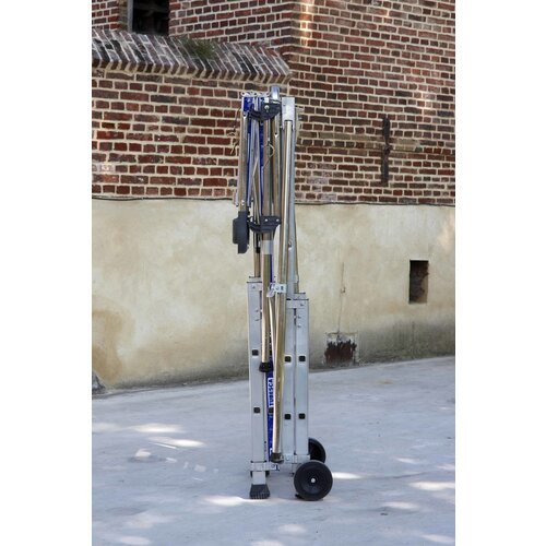 Plattformleiter 5 bis 7-stufig klappbar Altrex Plattformleiter 5 bis 7-stufig klappbar