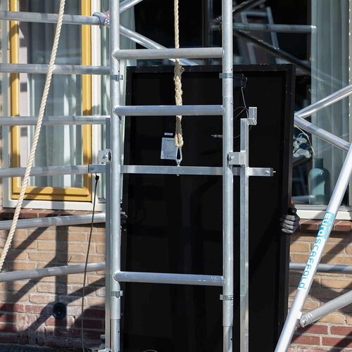 Euroscaffold Solar Rollgerüst 135x250x10,2m Arbeitshöhe, inklusive Solarlift