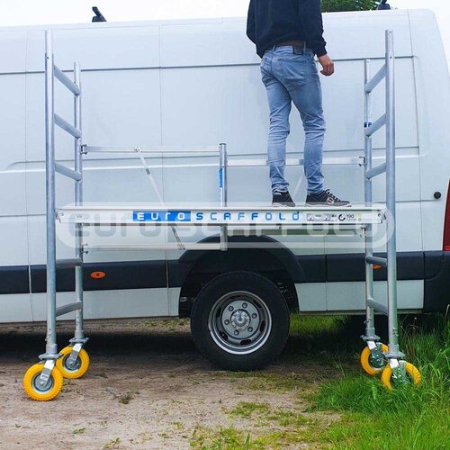 Euroscaffold Gartengerüst 90x190x3m + 30 cm Plattform + Gartengerüsträder