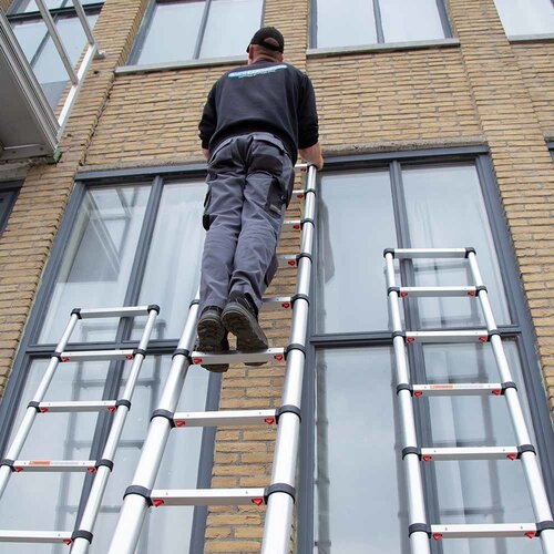 Teleskopleiter Flex 3,80 Meter mit Soft Close Eurostairs Teleskopleiter Flex 3,80 Meter mit Soft Close