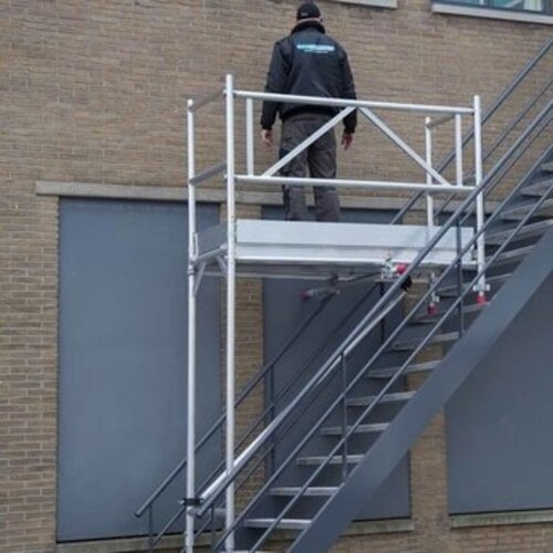 Euroscaffold Begehbarer Rahmen 75 x 200 für Treppenhausgerüste