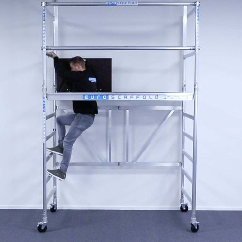 Euroscaffold Zimmergerüst 90x190x4m Arbeitshöhe + Plattform 30 cm + Verlängerung A