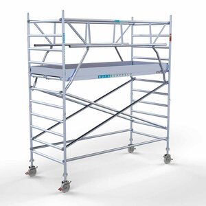 Euroscaffold Rollgerüst komplett 135 x 305 x 4,2 m Arbeitshöhe inkl. doppeltem Frontgeländer