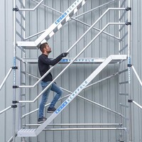 Euroscaffold Treppenturm 135 x 250 x 14,2 m Arbeitshöhe