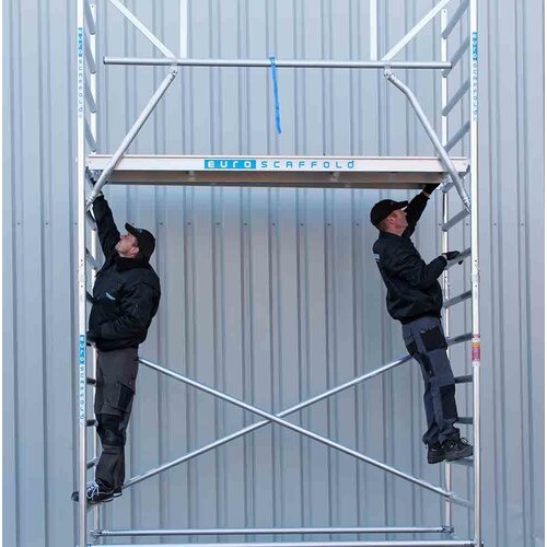 Euroscaffold Rollgerüst komplett 135 x 190 x 11,2m inkl. leichter Plattform + doppeltem Frontgeländer