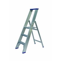 Solide Vordertreppe 3 Stufen (max. Arbeitshöhe 2,75 m)