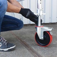 Euroscaffold Lenkrollen mit Gummiprofil auf Stahlspindel max. 300 kg pro Rolle