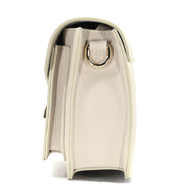 Fique the label BEAU BAG | CREME LEATHER