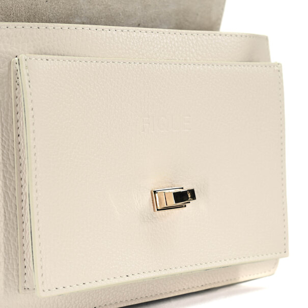 Fique the label BEAU BAG | CREME LEATHER
