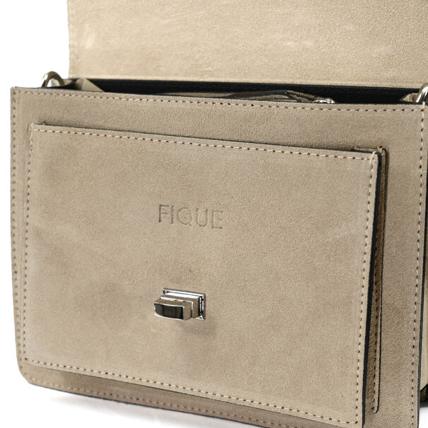 Fique the label BEAU BAG | BEIGE SUEDE