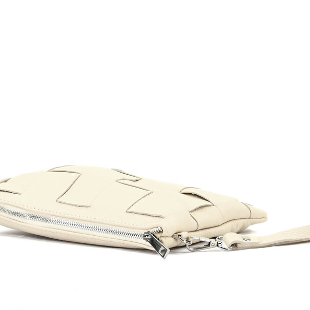Fique the label TED CLUTCH | CREME LEATHER