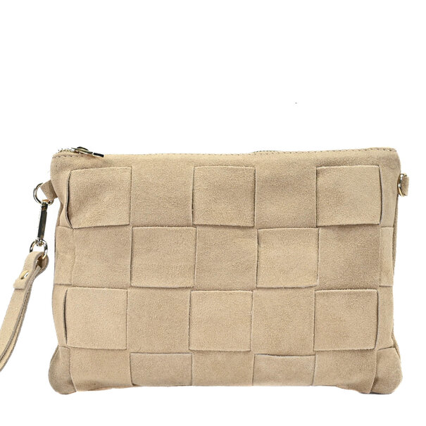 Fique the label TED CLUTCH | BEIGE SUEDE