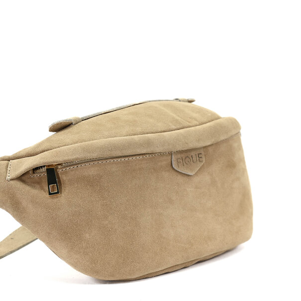 Fique the label CLEO BAG | BEIGE SUEDE