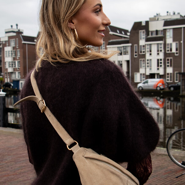 Fique the label Sample Sale Cleo Bag Beige suede