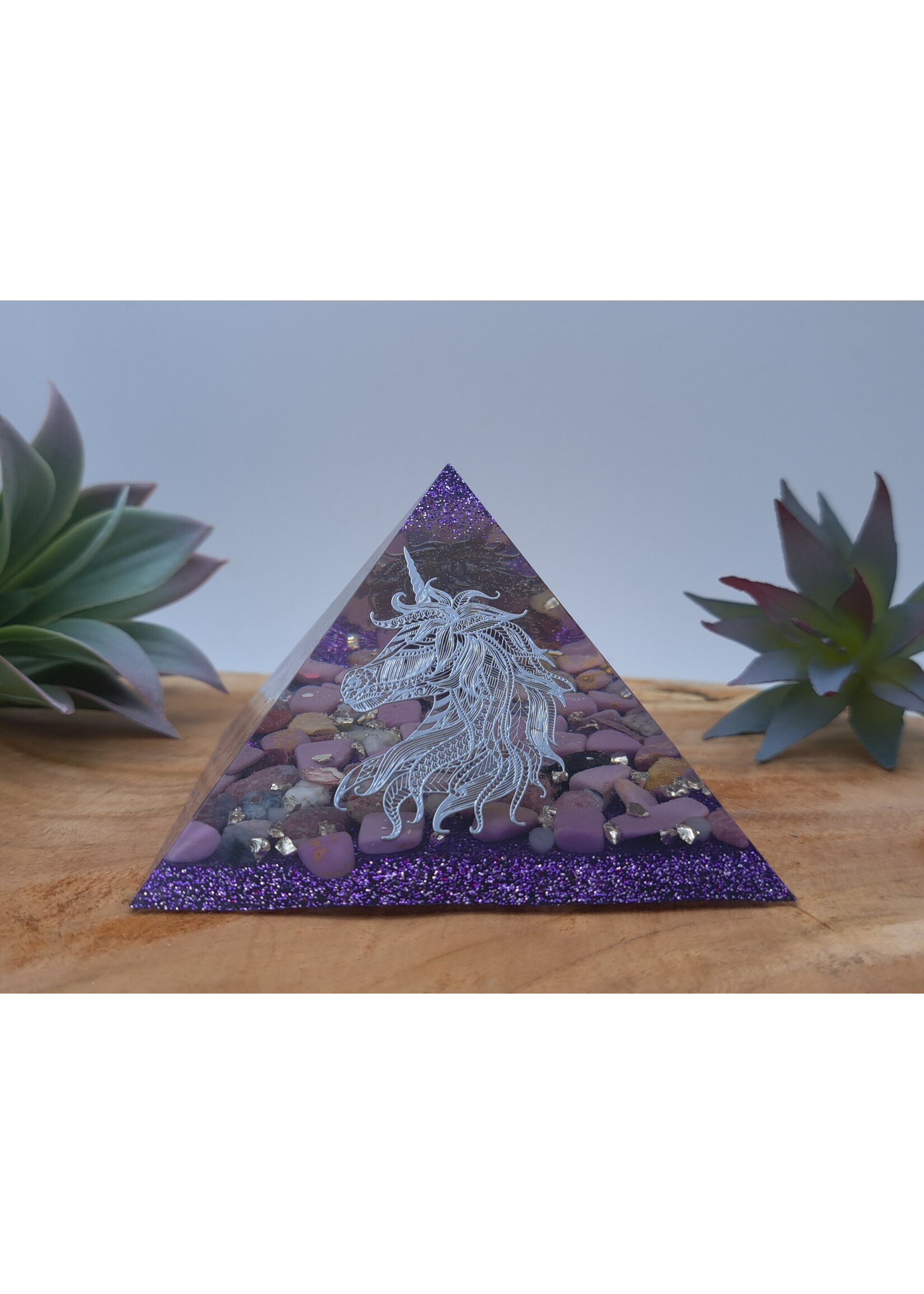 Handgemaakt Piramide Eenhoorn