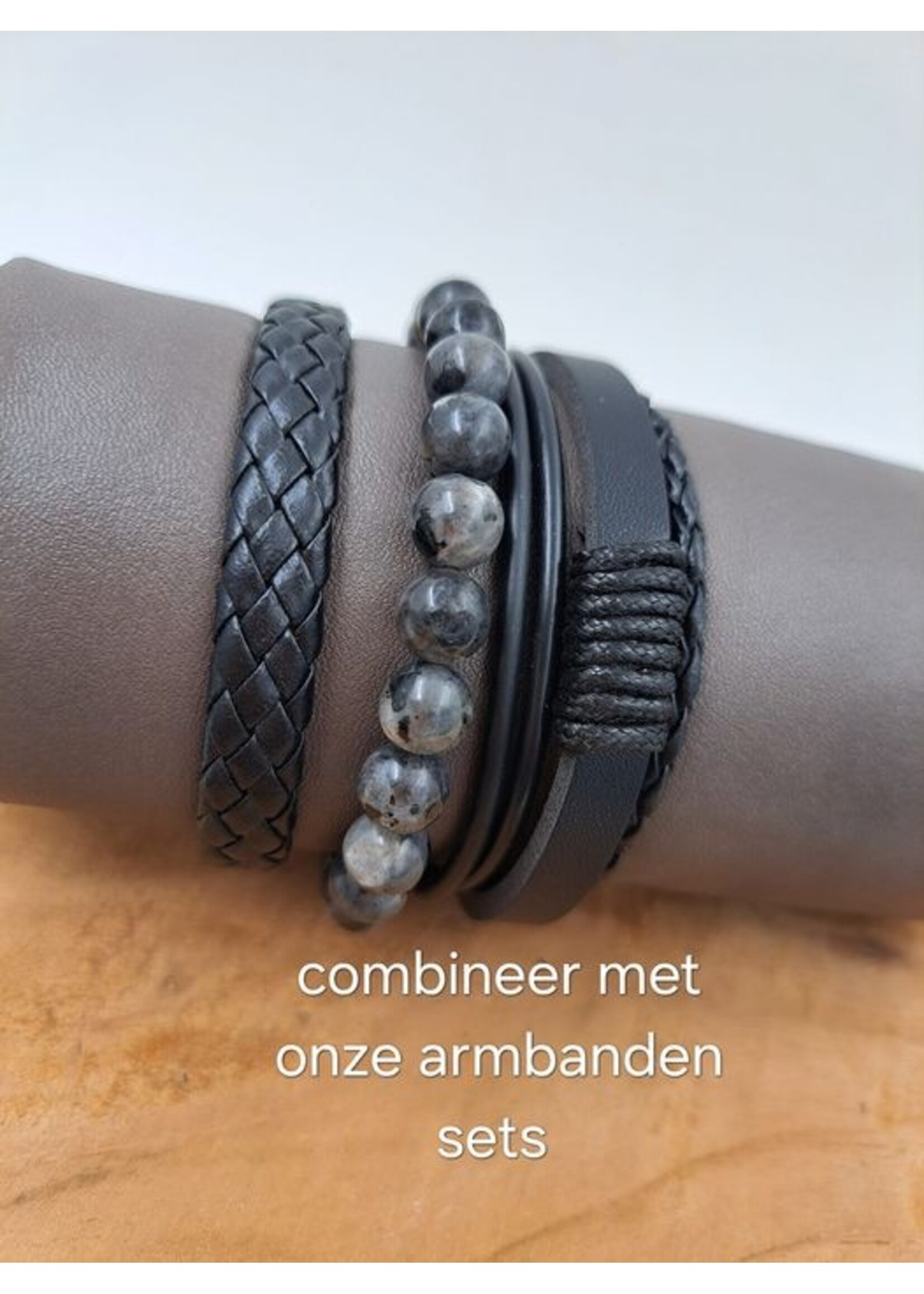 Larvikiet armband
