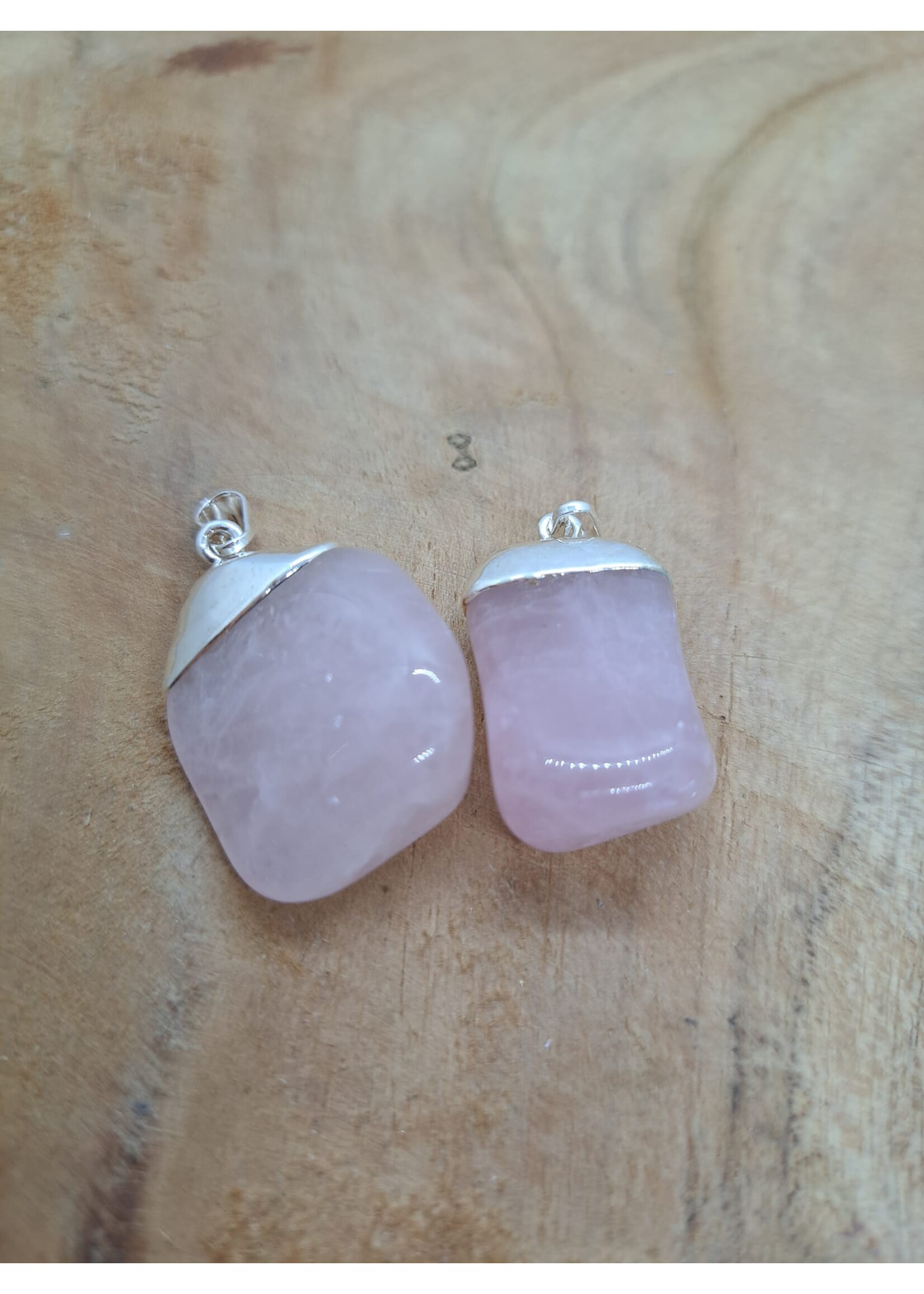 Rozekwarts hanger verzilverd