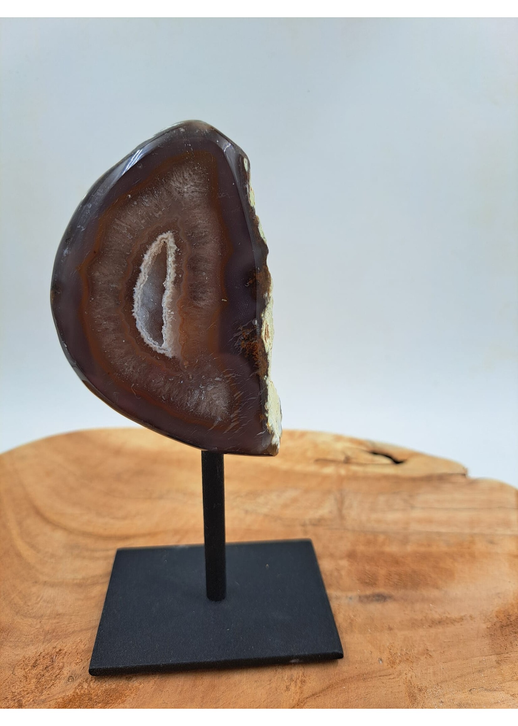 Agaat geode op standaard