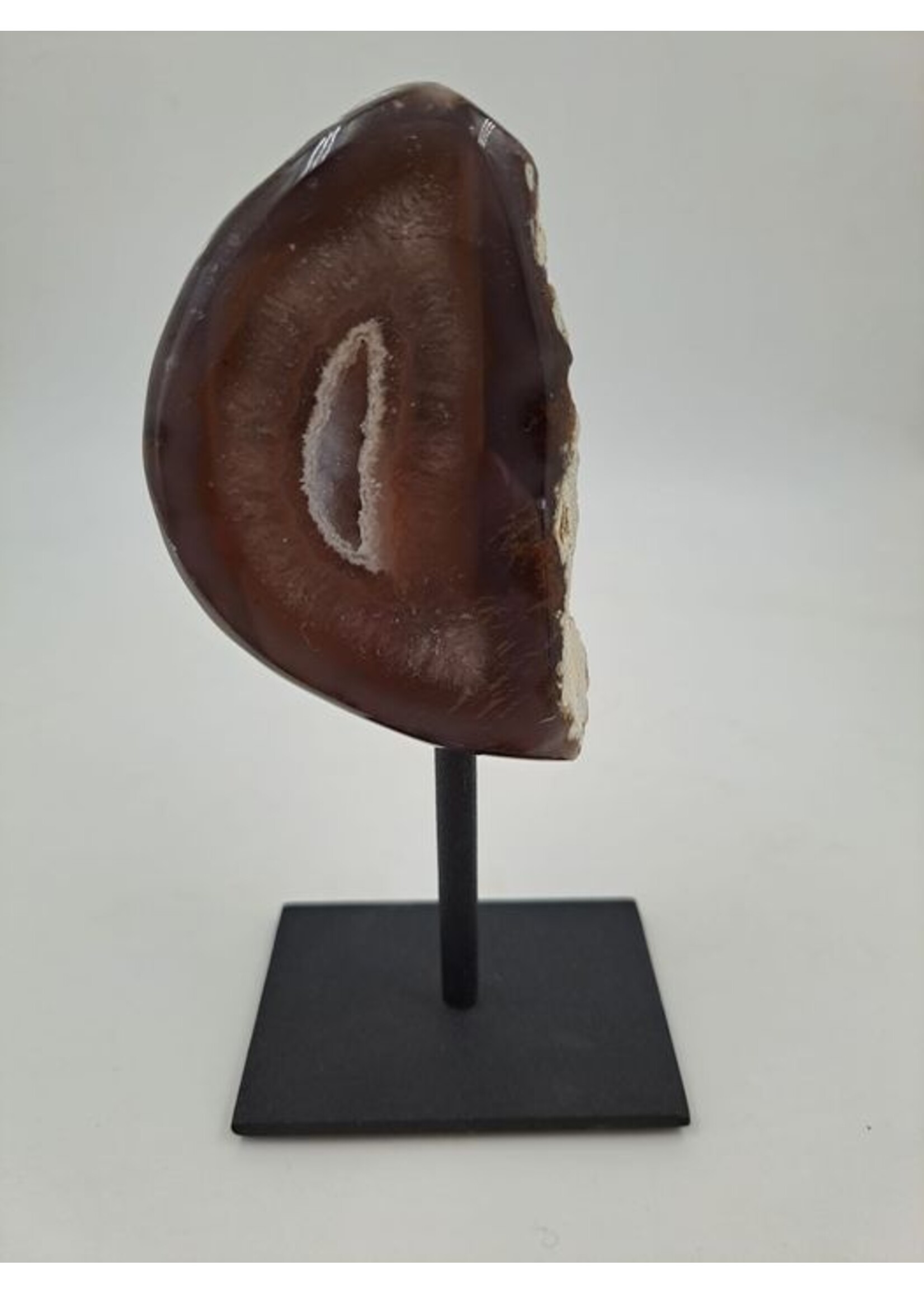 Agaat geode op standaard