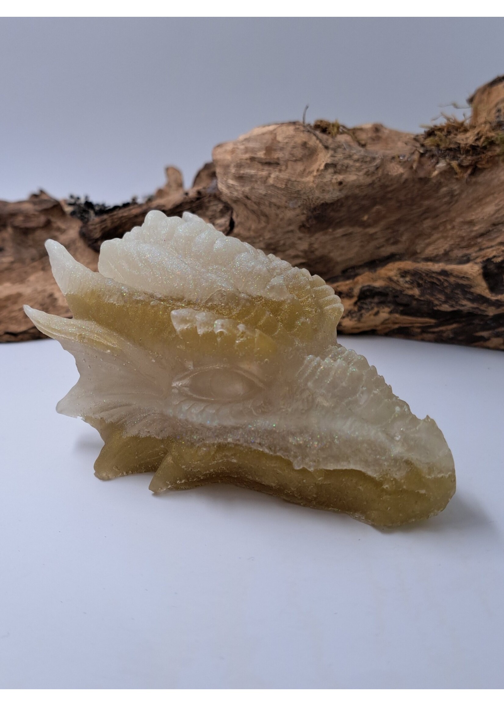 Handgemaakt Orgonite Drakenskull Bergkristal