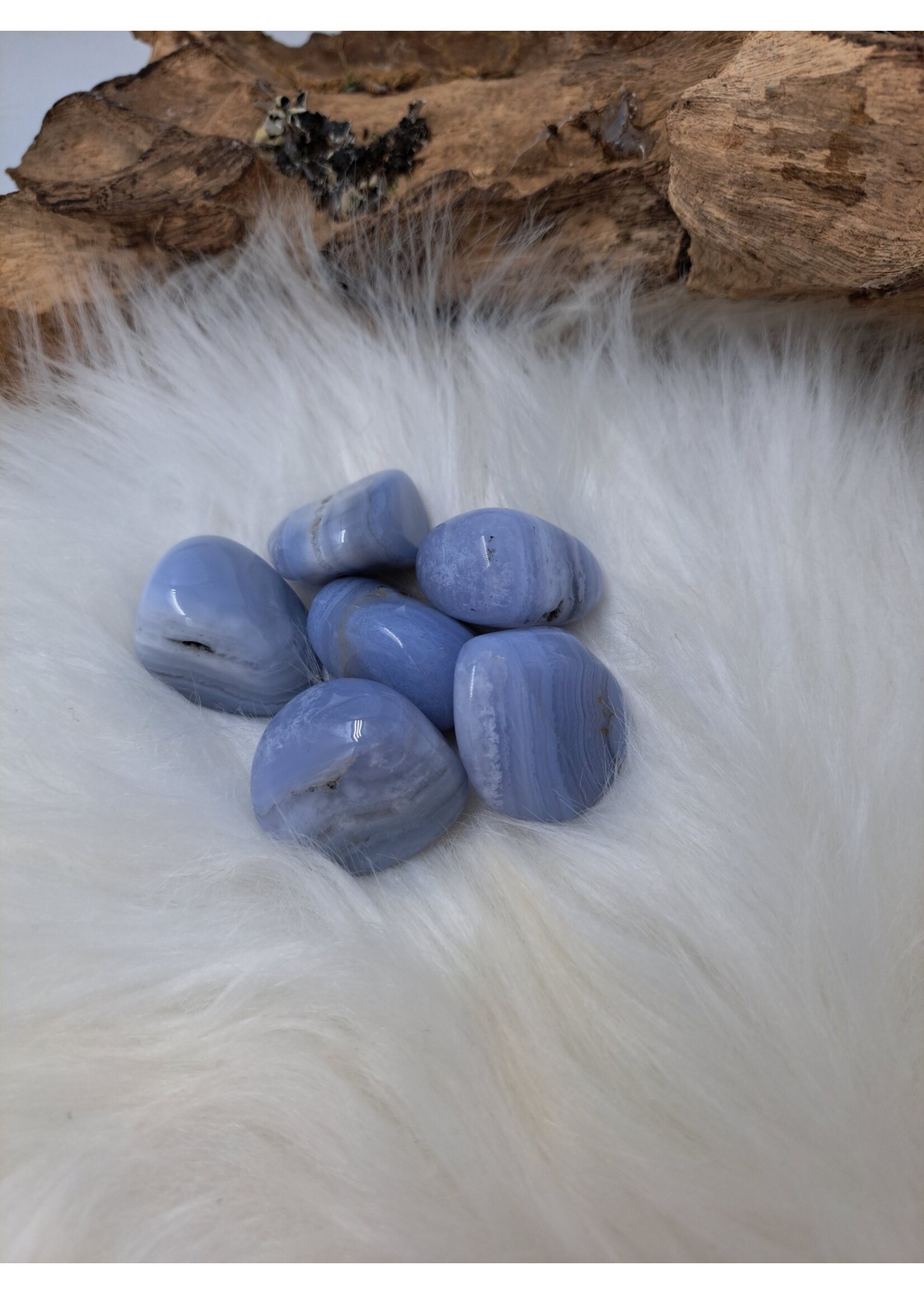 Knuffelsteen Blauwe Chalcedoon