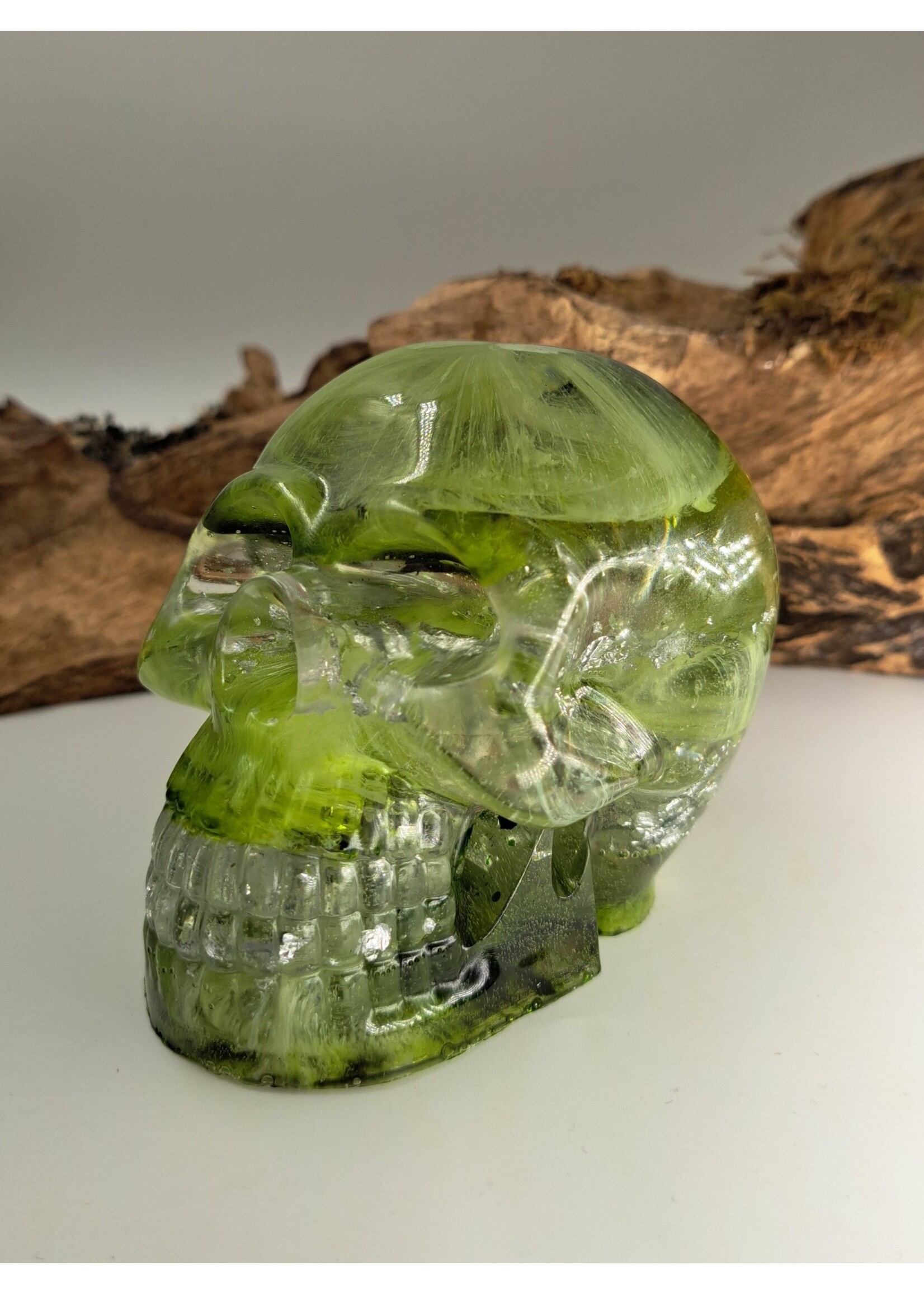 Handgemaakt Lichtgroene skull decoratief