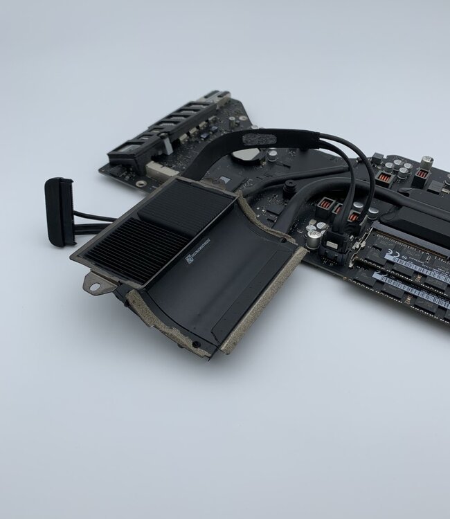 Apple iMac 21.5” Moederbord 820-3482-A i7