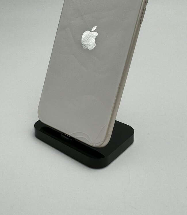 Apple iPhone SE (2020) Wit Beschadigd