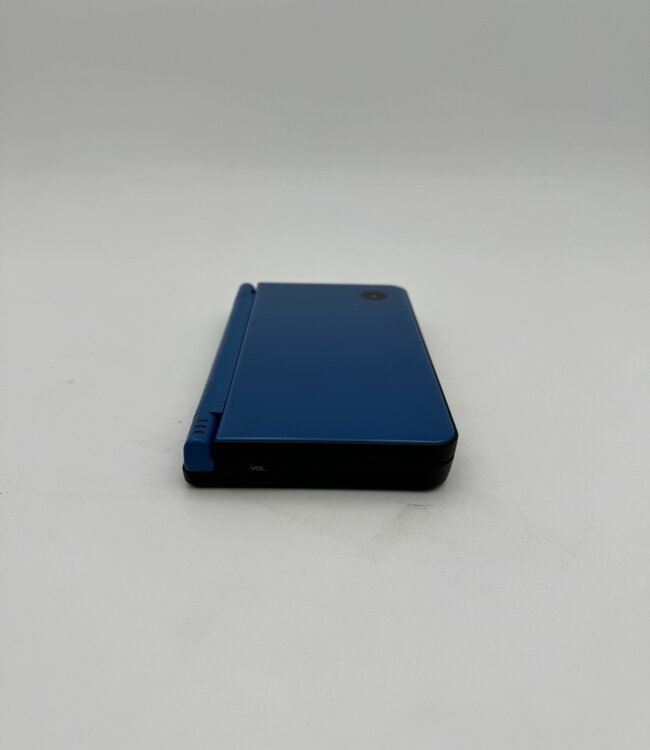Nintendo DSi XL blauw