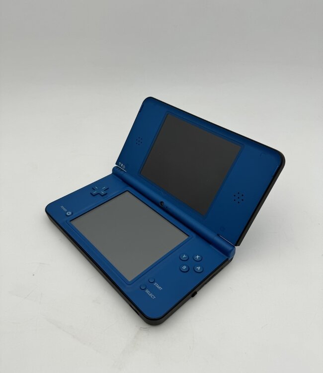 Nintendo DSi XL blauw