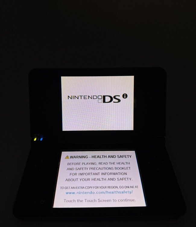 Nintendo DSi XL donkerbruin