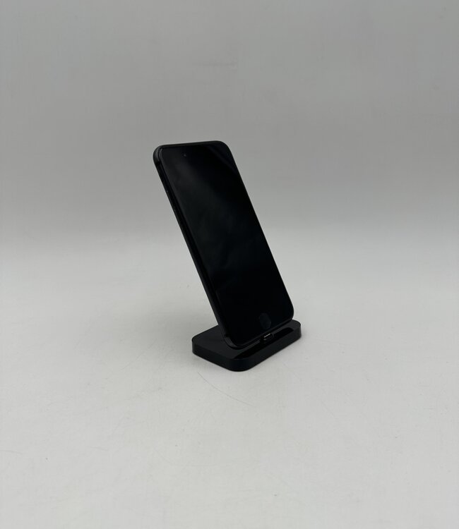 Apple iPhone SE (2020) Zwart Beschadigd