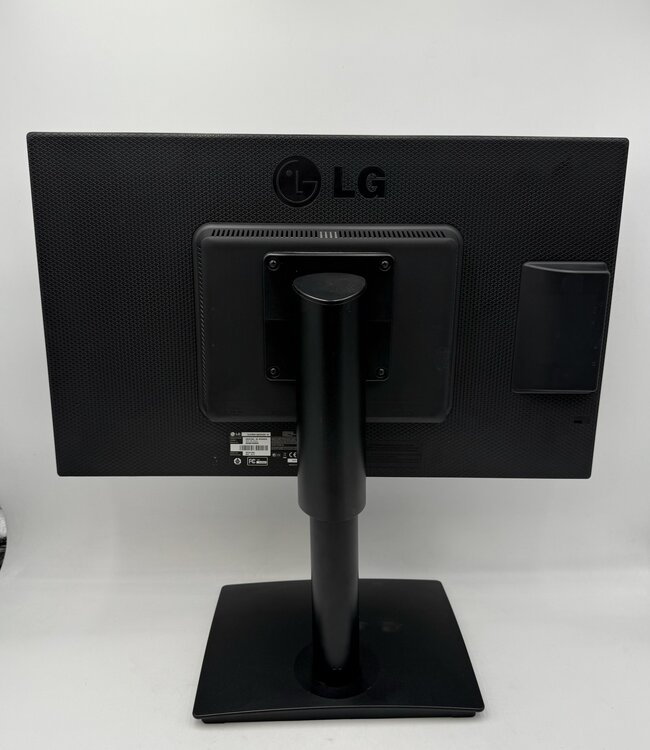 LG 23 inch Monitor 23CAV42K Zwart