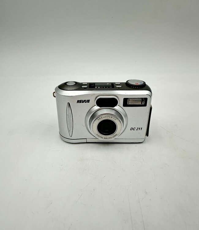 Revue DC 211 Digitale Camera