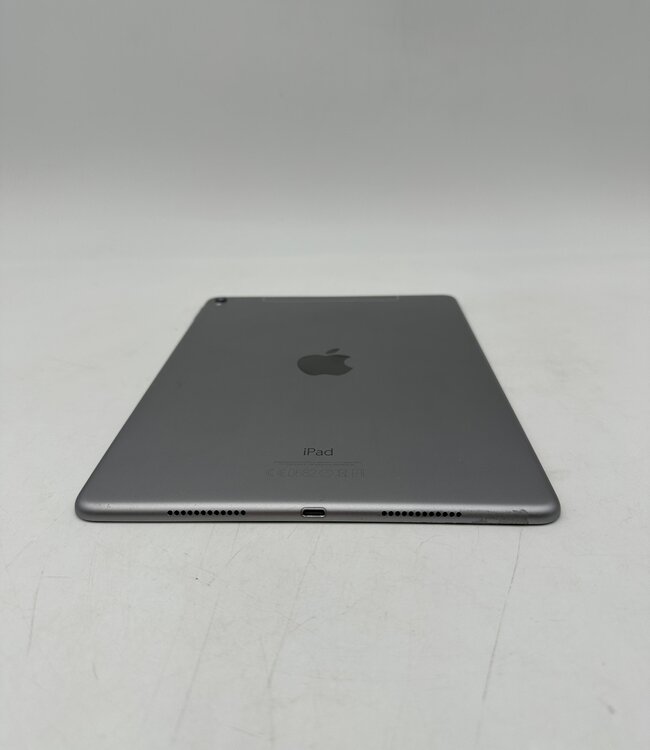 Apple iPad Pro 1 (A1674) Spacegrijs