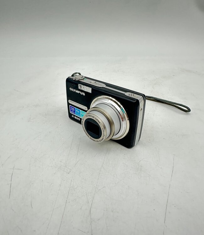 Olympus X-845 Digitale Camera