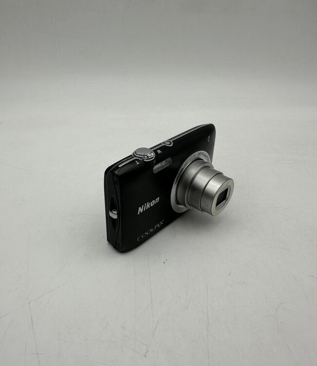 Nikon Coolpix S2800 Digitale Camera  - Zwart