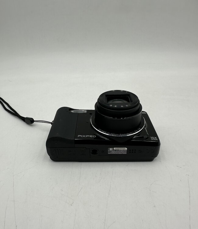 Kodak PixPro FZ151 Digitale Camera | Zwart