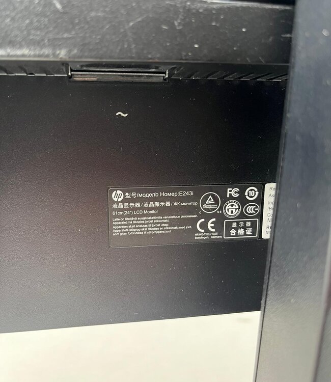 HP EliteDisplay E243i 24″ Computer Monitor