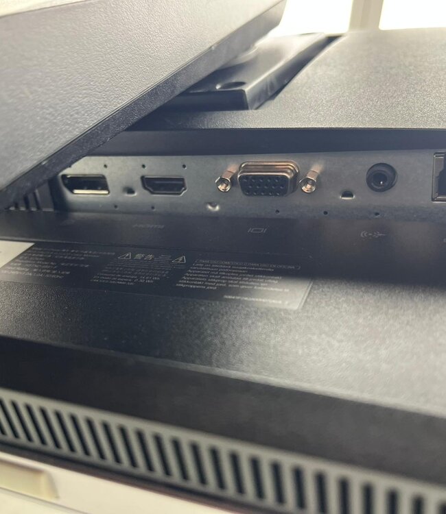 HP EliteDisplay - E243m Monitor Grade B