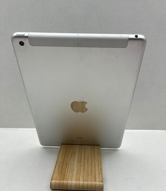 Apple iPad 5e Generatie Wifi + Cellular (A1823) Wit